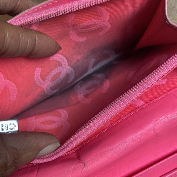 Chanel Cambron Wallet - Picture 9 of 16